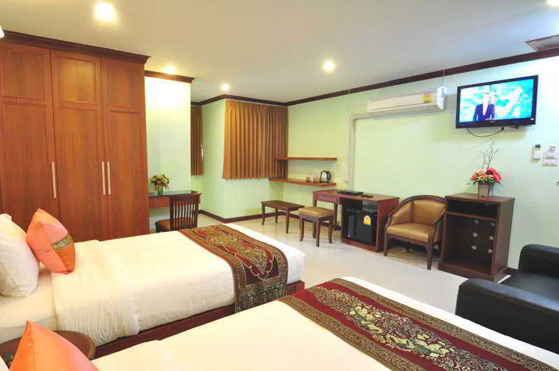 Sky Suites Bangkok Buitenkant foto