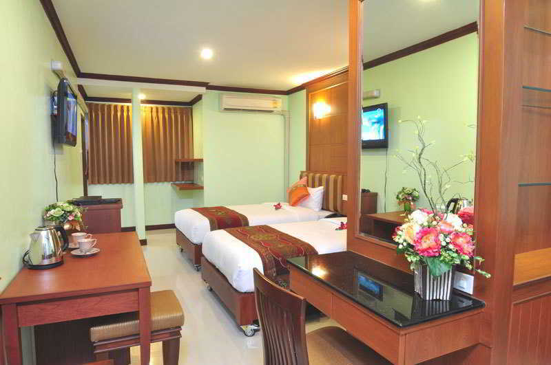 Sky Suites Bangkok Buitenkant foto